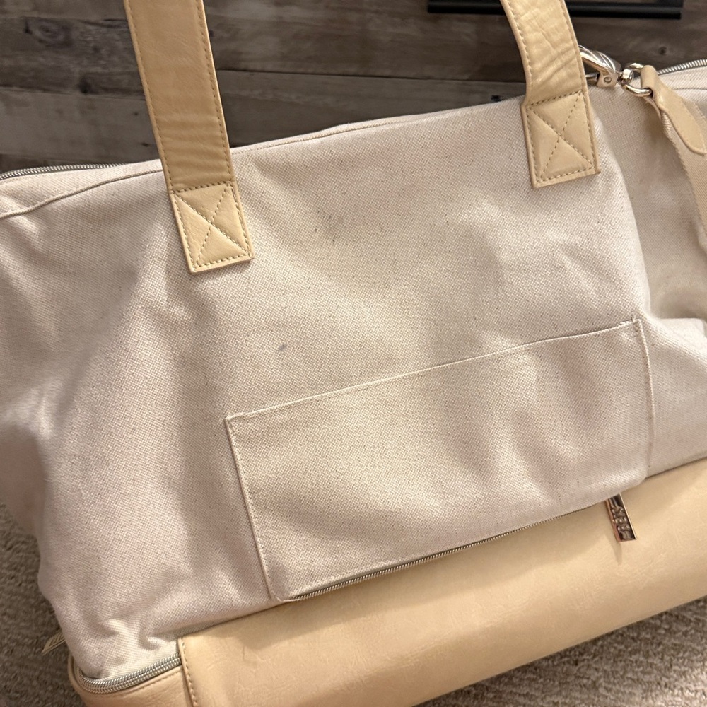 Beis The Weekender in Beige - Picture 6 of 6